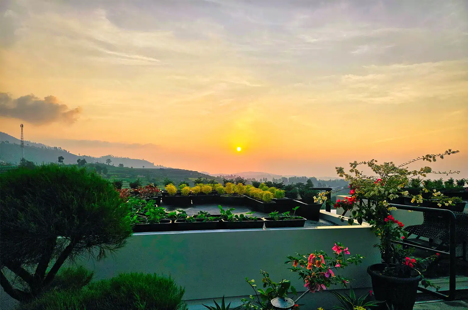 Senja di rooftop 270° dan 360°